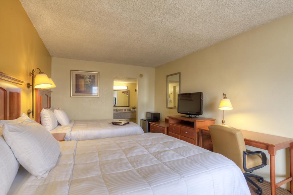 Econo Lodge Byron Ruang foto